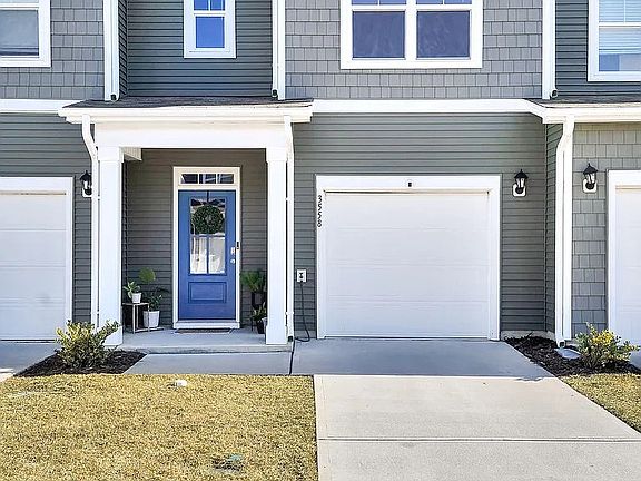 2nd image of 3558 Roseblossom Dr