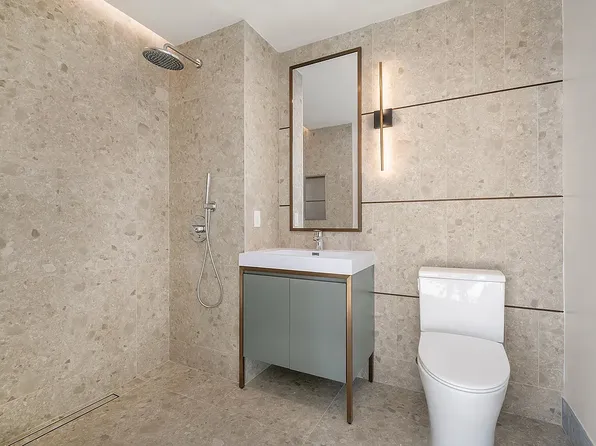 20 Rockwell Place image 2 of 28