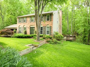 11221 Cranbrook Ln, Oakton, VA 22124