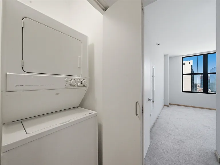 330 N Jefferson St #1606 — Photo 13