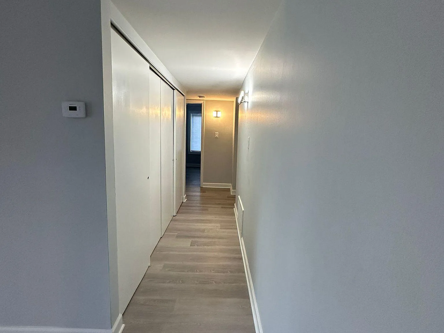 3 bed, 1065 sqft, $2,300 — Photo 3