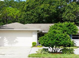 5910 71st St N, Saint Petersburg, FL 33709