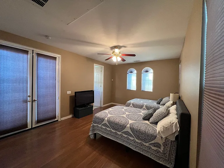 99 Shoreline Dr — Photo 7