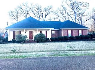 200 Elm Dr, Jackson, MS 39212