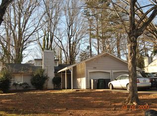 3325 Cross Winds Rd #11, Charlotte, NC 28227