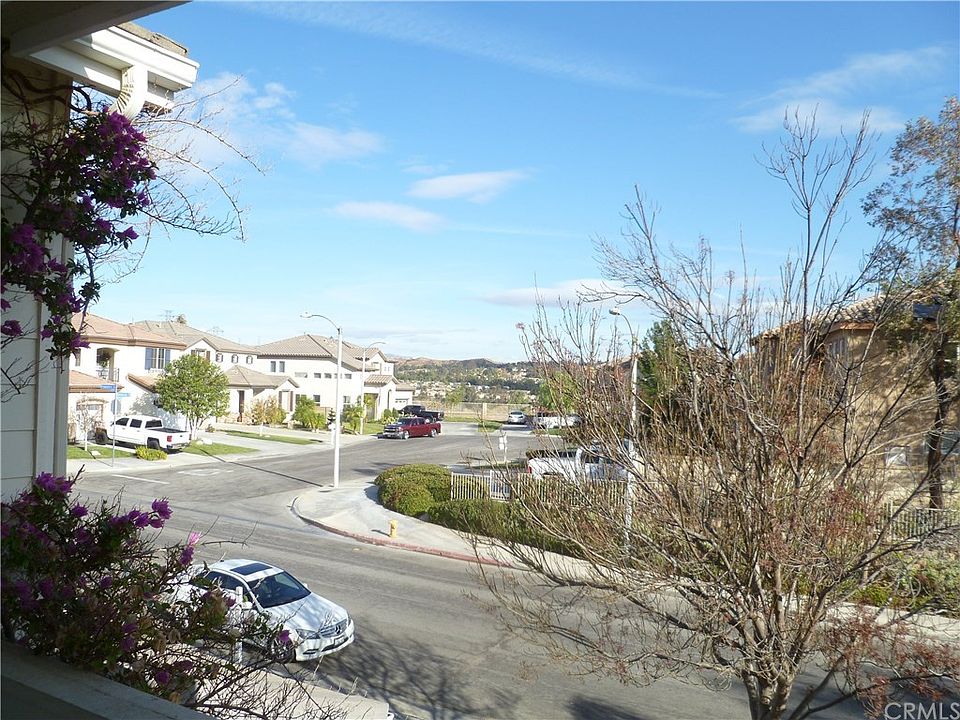 2nd image of 28045 Promontory Ln