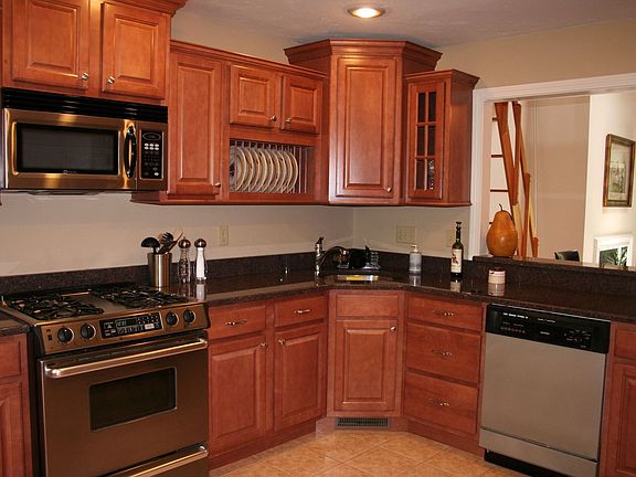 New granite kitchen