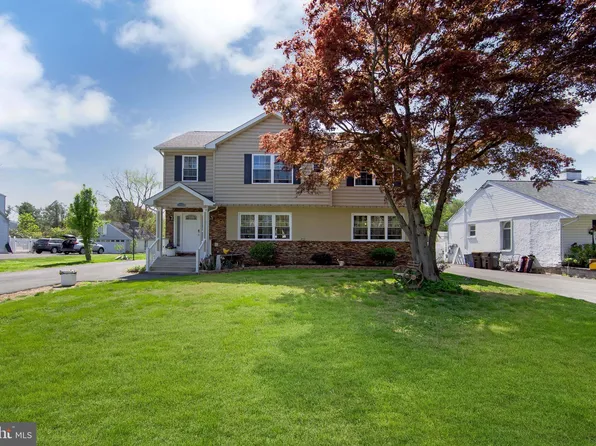 1334 Cornwells Ave, Bensalem, PA 19020