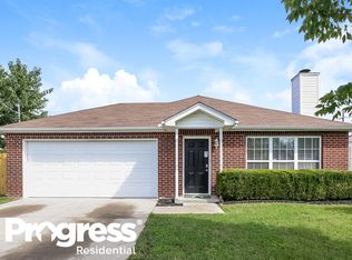 888 Lavergne Ln, La Vergne, TN 37086
