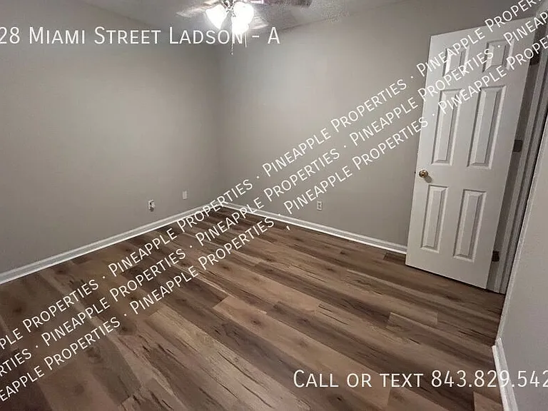 228 Miami St #A — Photo 7