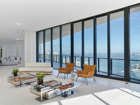 4th image of 1000 Biscayne Blvd Unit 5201