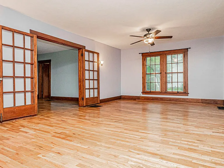 731 Osage St — Photo 3