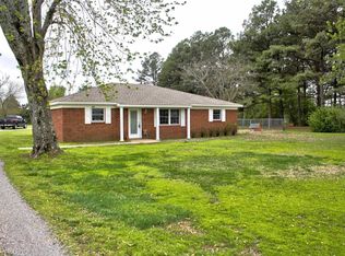 596 Honey Hill Rd, Searcy, AR 72143