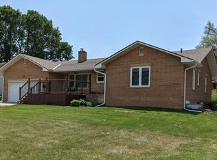 16 Elmwood Dr, Mapleton, IA 51034