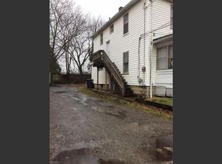 2233 18th St SW #A, Akron, OH 44314