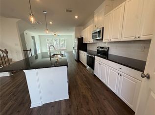 6103 Wayburn St, Tucker, GA 30084