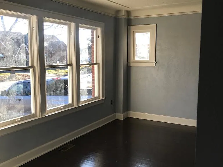 9137 Meyers Rd — Photo 7