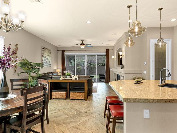 4th image of 399 E LAS COLINAS Place