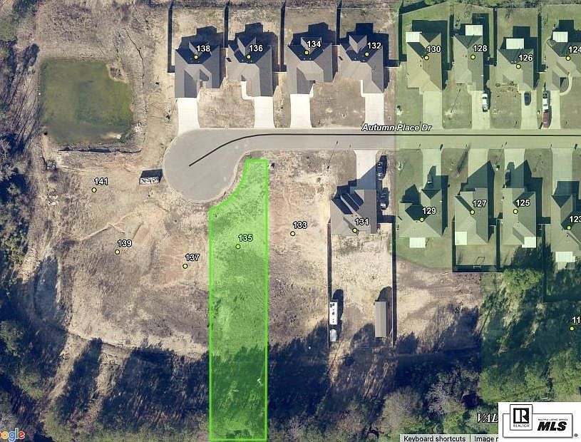 1st image of 135 Autumn Place Dr