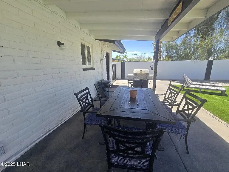 2715 Shasta Ln — Photo 45