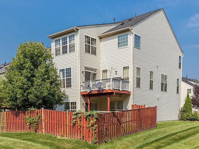42653 Chisholm Dr — Photo 25