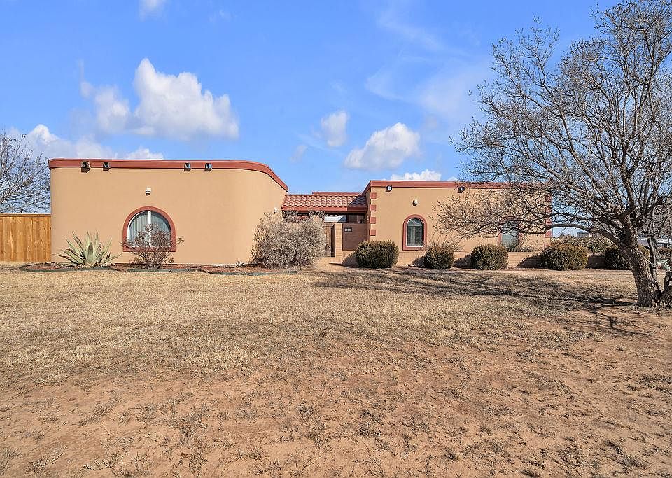 1st image of 1219 S Moss Lake Rd