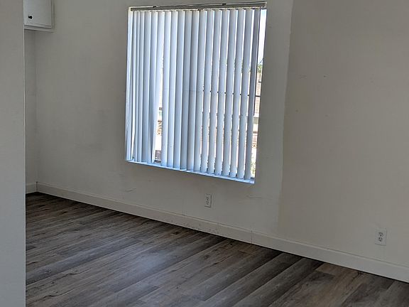 3rd image of 4361 W 137th St #4
