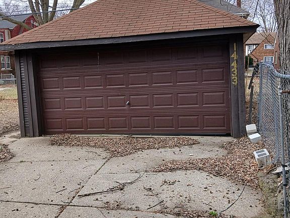 4th image of 14433 Mansfield St