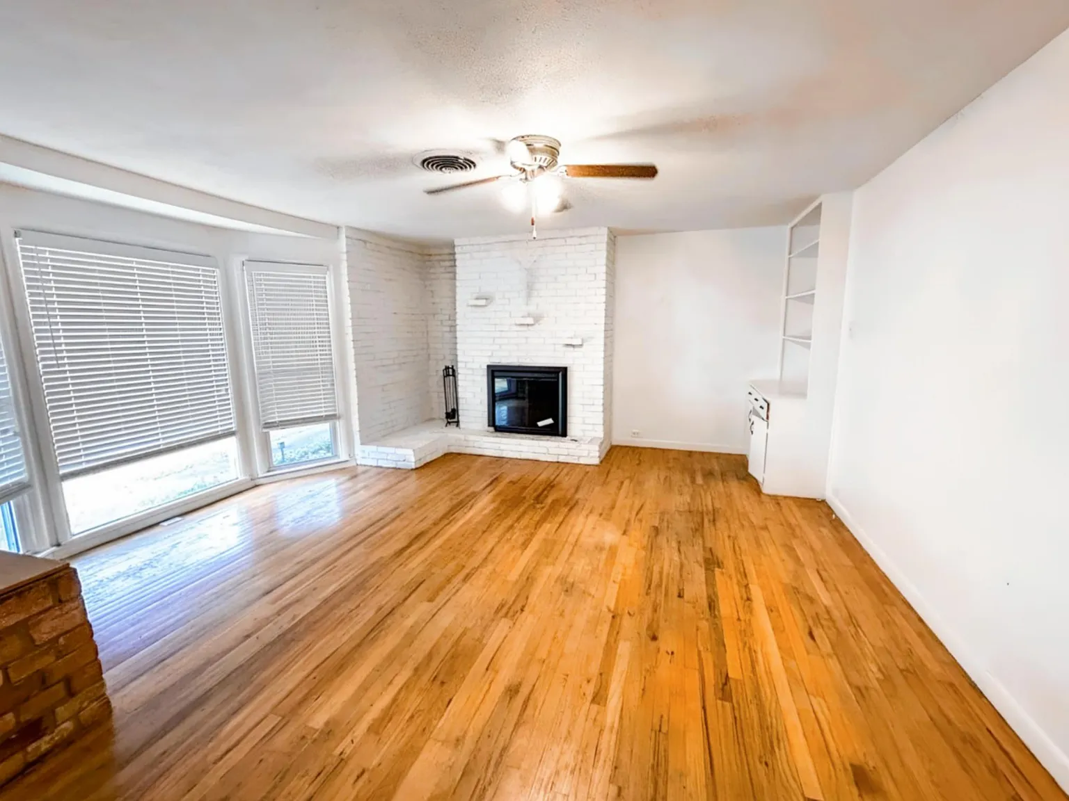 3 bed, 1655 sqft, $1,895 — Photo 4