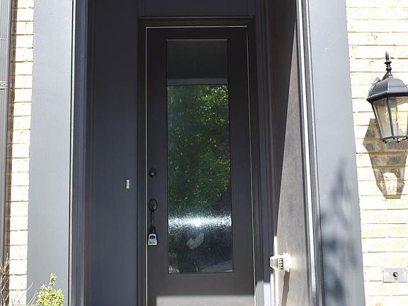 4th image of 23079 Sullivans Cove Sq