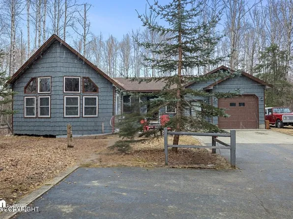 9810 W Bridle Ln, Wasilla, AK 99623