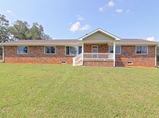 421 Brakebill School Rd, Madisonville, TN 37354