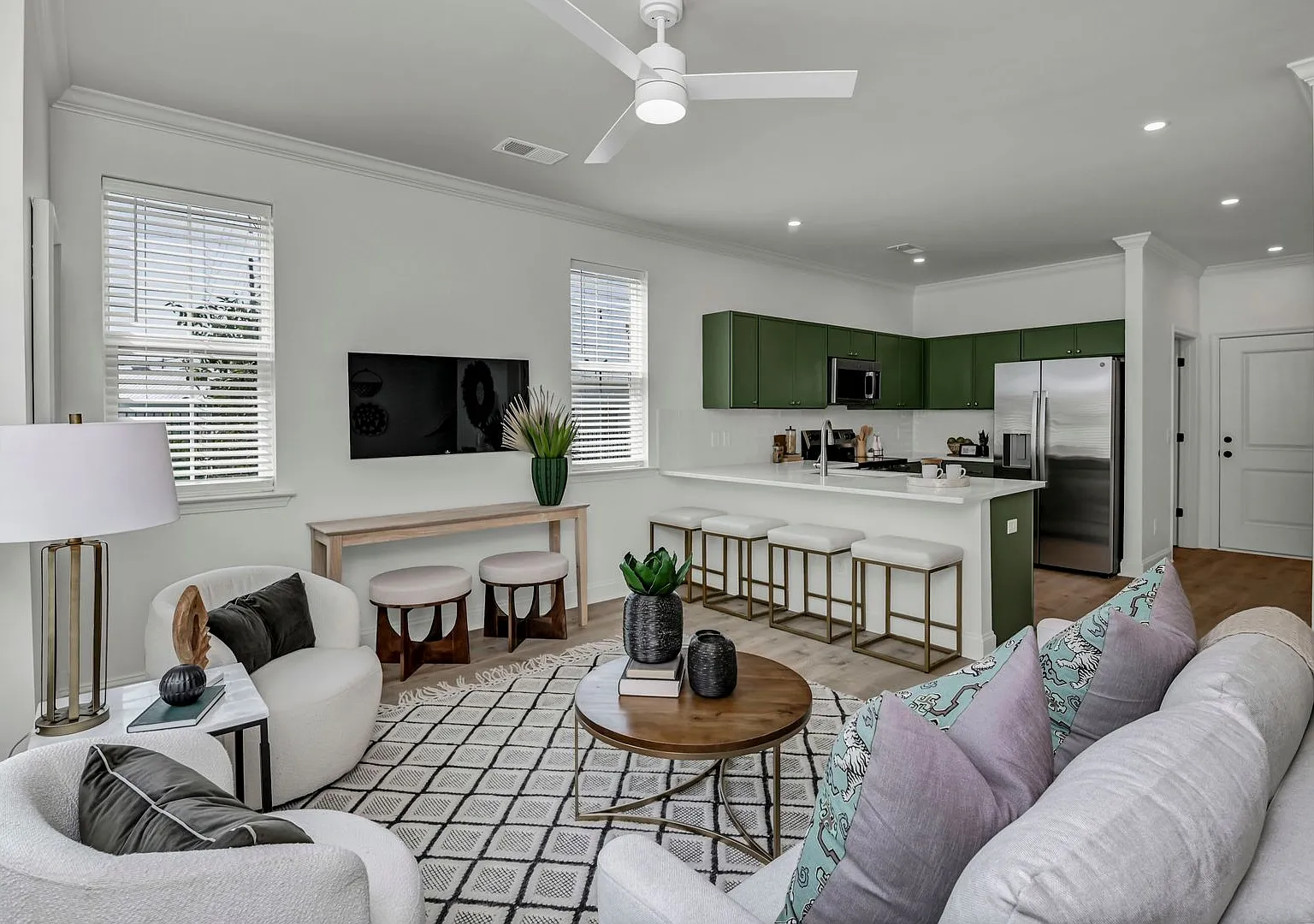 Brand New Rosewood Townhomes! Only 5 Left! — Photo 2
