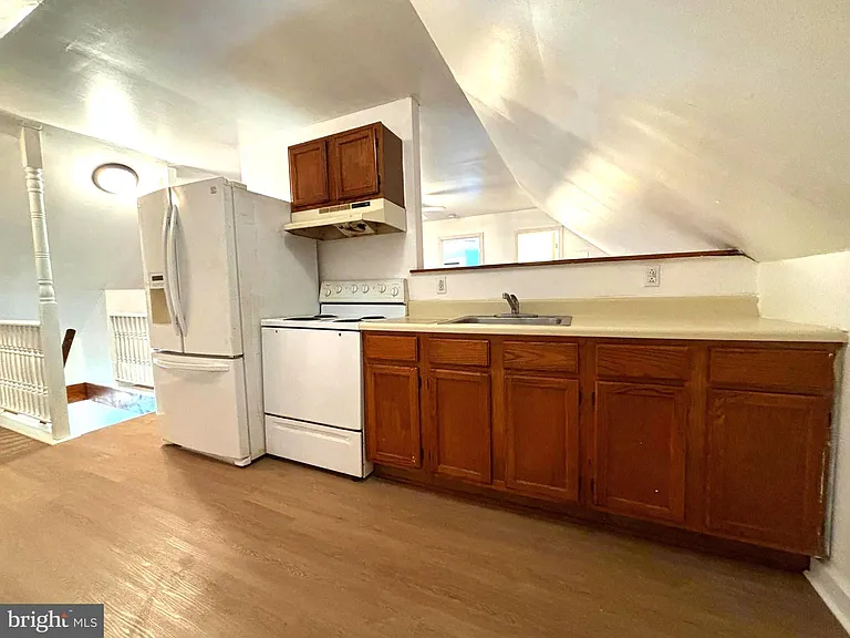 225 Delsea Dr S #B — Photo 9