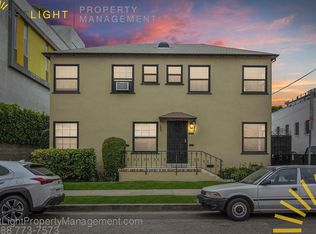 133 1/2 N Kings Rd, Los Angeles, CA 90048