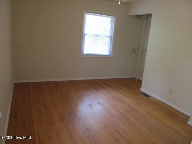 306 Greenview Dr — Photo 11