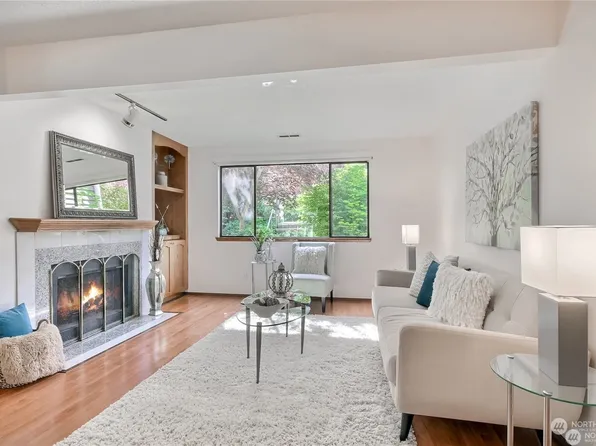 9934 NE 144TH Lane #107, Kirkland, WA 98034