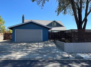 336 Springvalley Dr, Vacaville, CA 95687