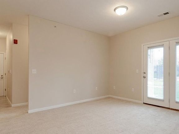 4th image of 6239 Amber Creek Ln