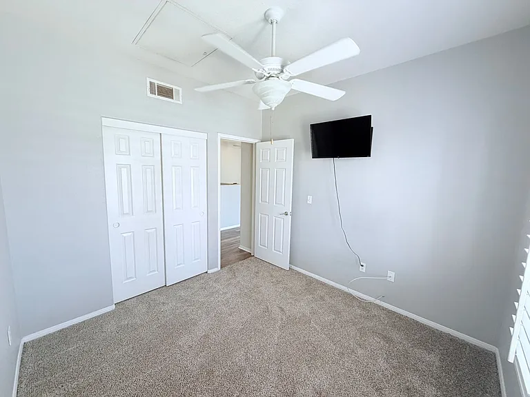 1822 N Jones Blvd — Photo 10