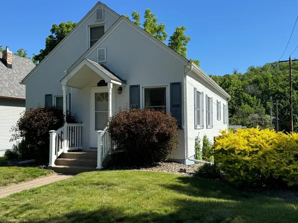 1637 S Park St, Red Wing, MN 55066