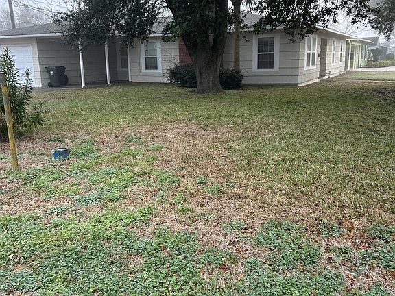 2nd image of 118 Tarpon Ave