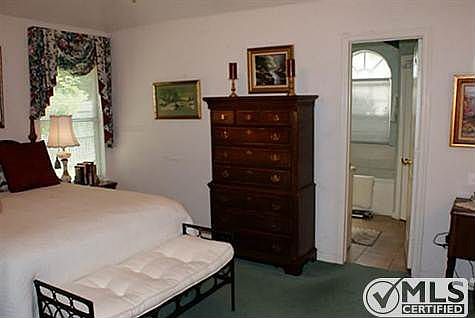 5th image of 7112 Ashworth Dr