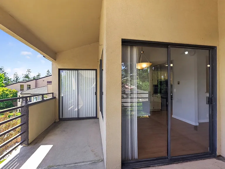 39109 Guardino Dr #341 — Photo 12