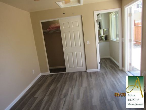 5th image of 3143 33rd Ave