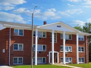 4337 Prescott Ave APT 2C, Lyons, IL 60534