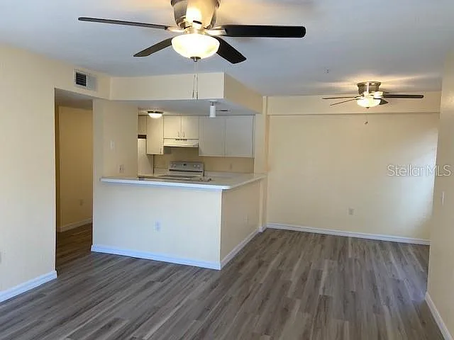 850 S Tamiami Trl #605 — Photo 2