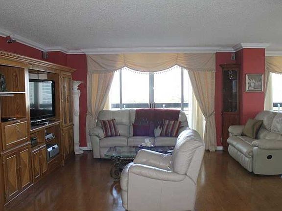 2nd image of 3400 NE 192nd St APT 1012