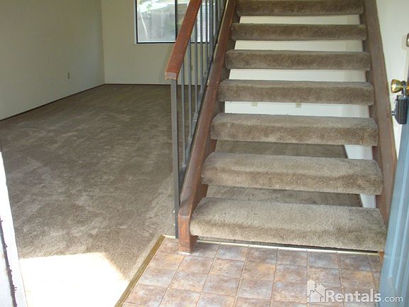 2nd image of 3491 Binghamton Dr