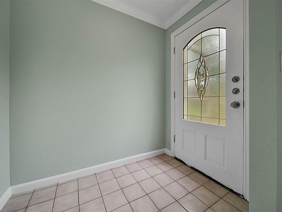3rd image of 3940 Laura Leigh Ln